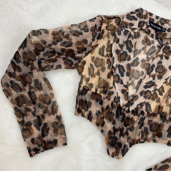 NWT Pretty Little Thing Leopard Sheer Organza Shirt - Picture 6 of 10